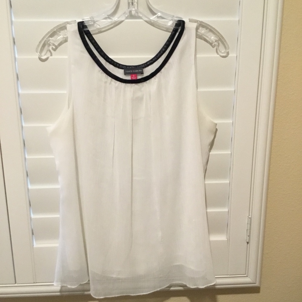 Vince Camuto top